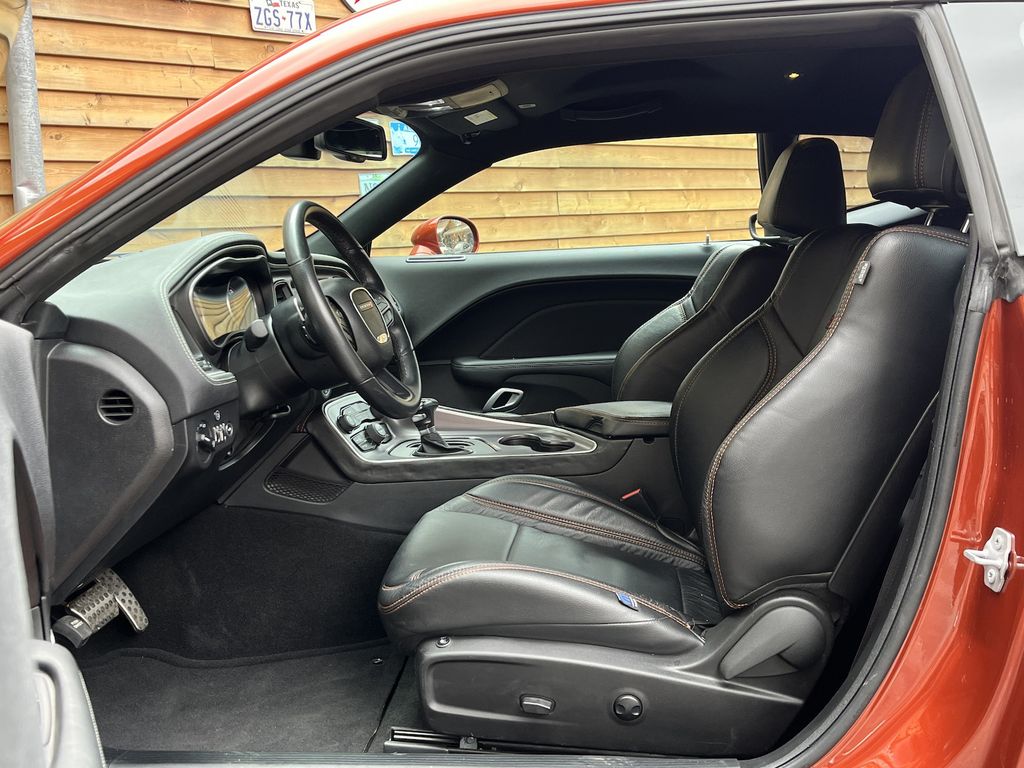 Dodge Challenger 2023