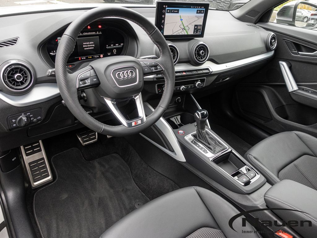 Audi SQ2 2025