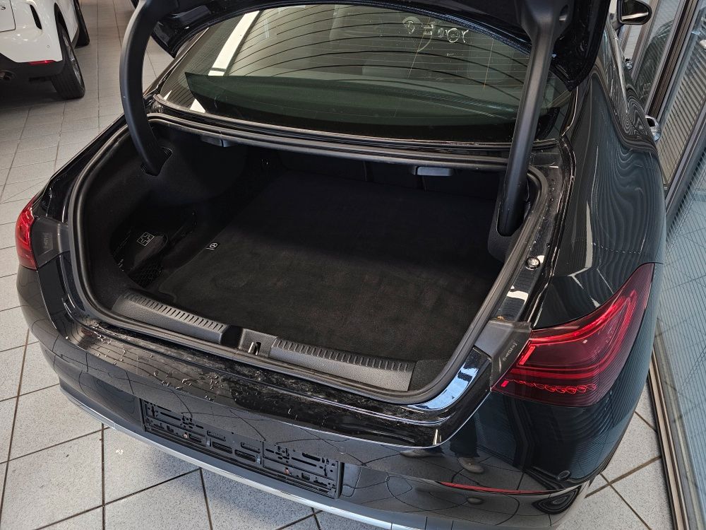 Mercedes-Benz CLA 200 2025