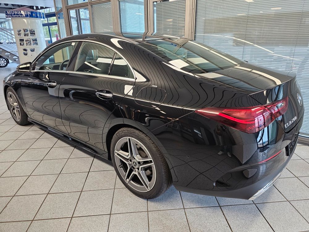 Mercedes-Benz CLA 200 2025