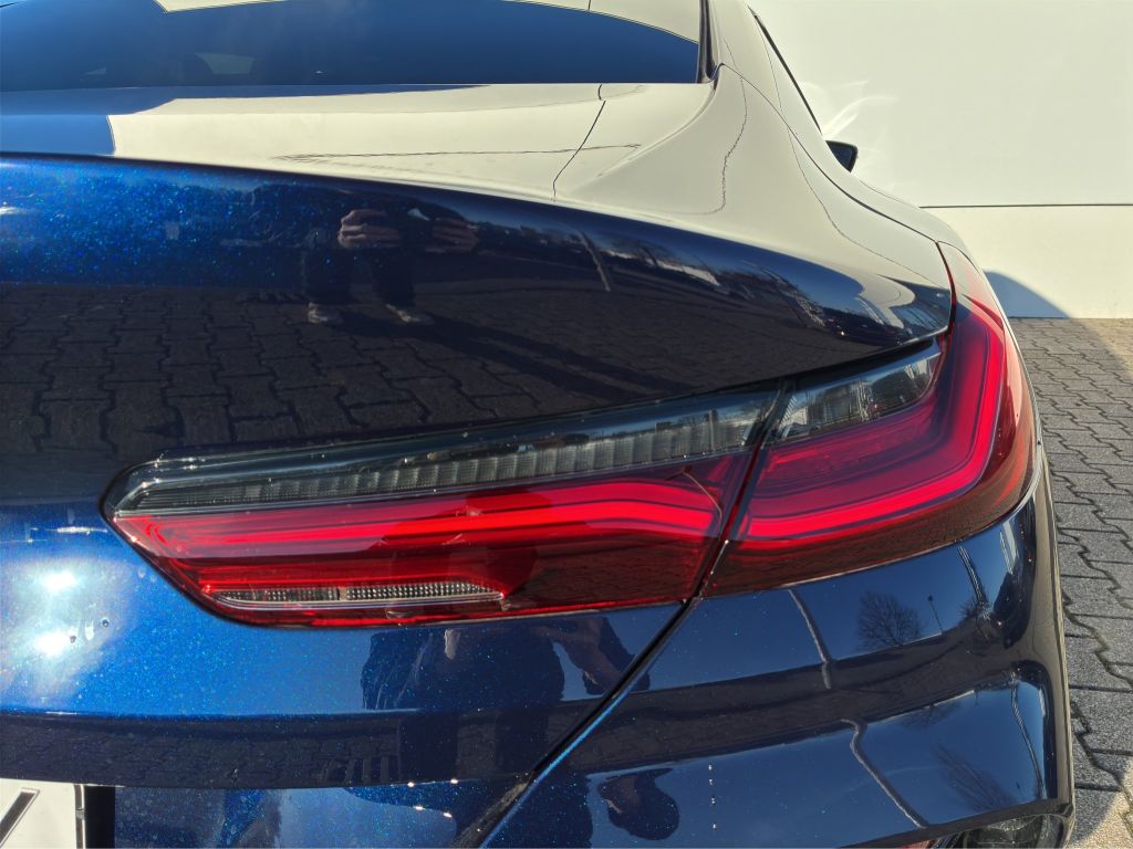 BMW M850 2024