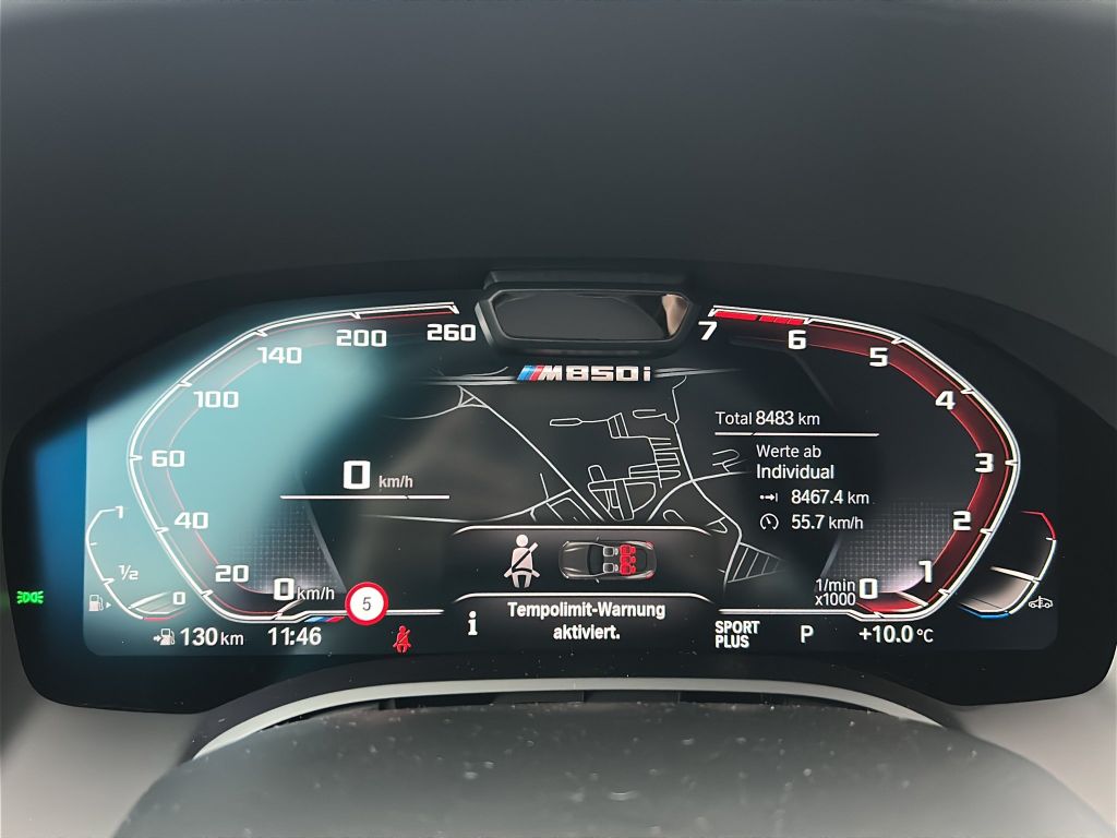 BMW M850 2024