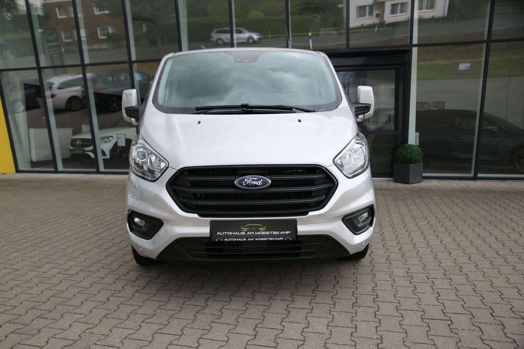 Ford Tourneo Custom 2023