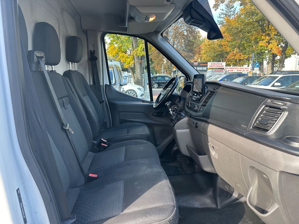 Ford Transit 2021