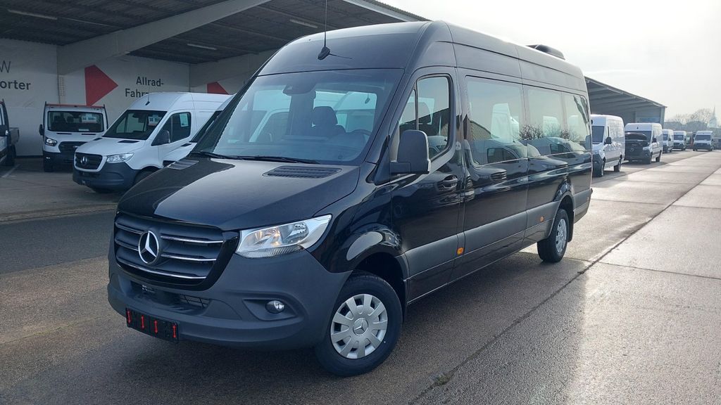 Mercedes-Benz Sprinter 2025