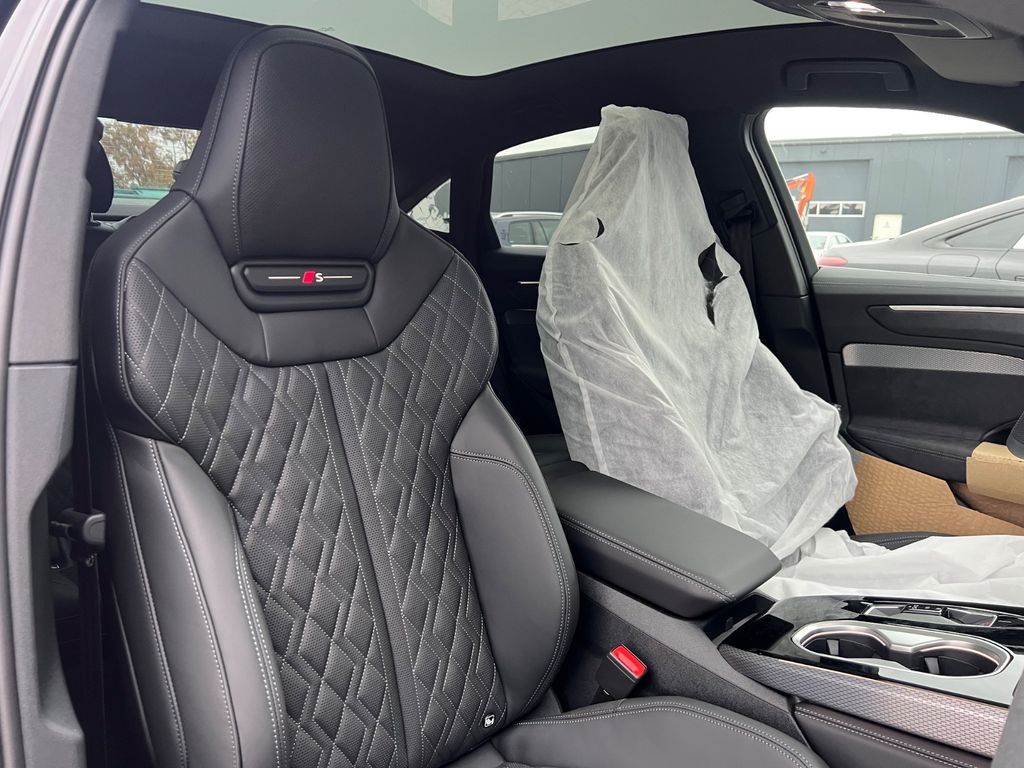 Audi A6 2025
