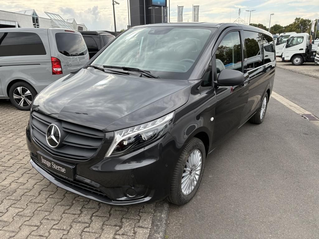 Mercedes-Benz 2023