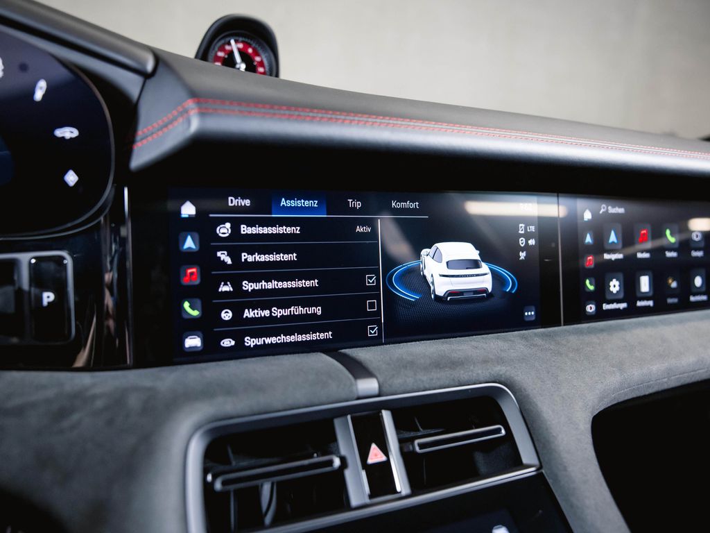 Porsche Taycan 2023