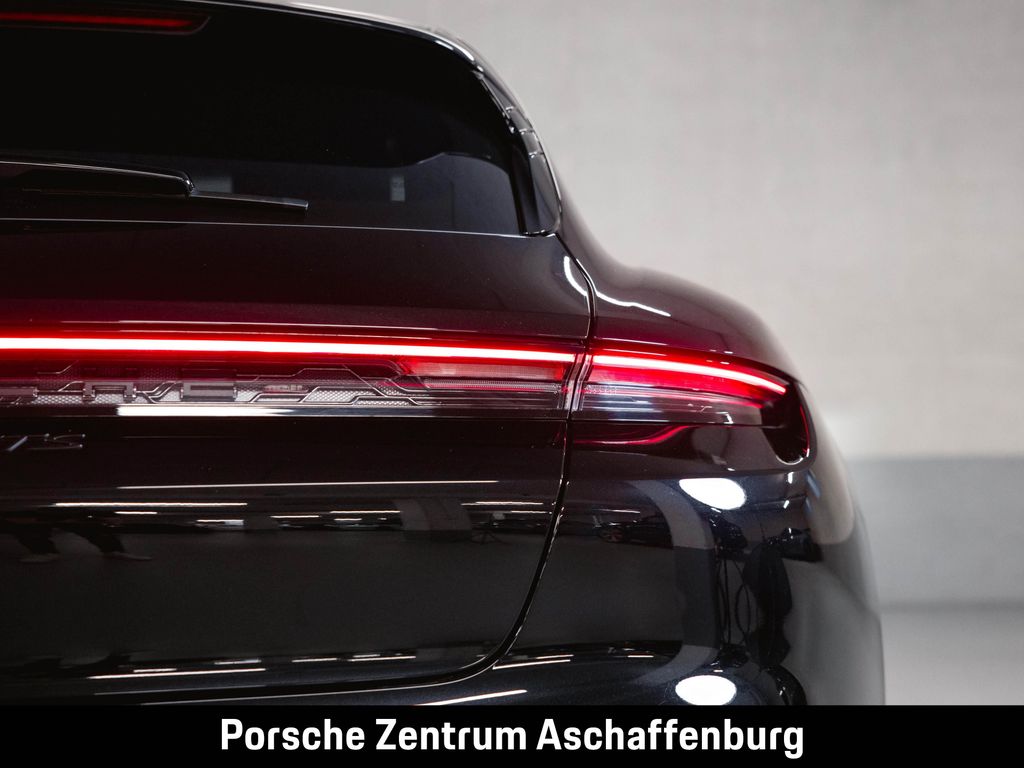 Porsche Taycan 2023