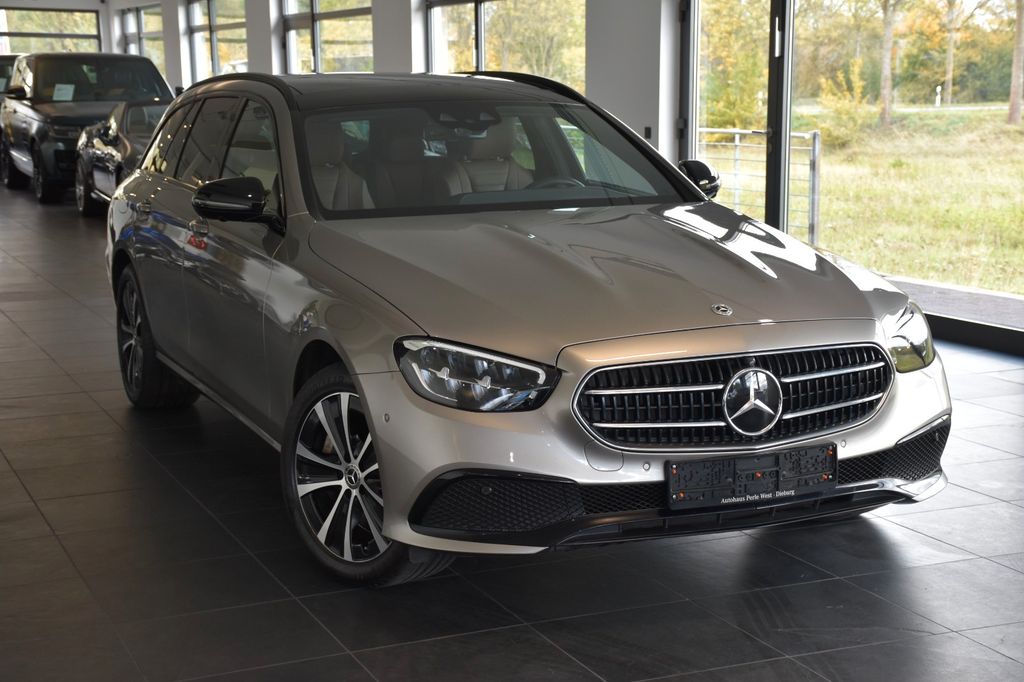 Mercedes-Benz E 300 2022