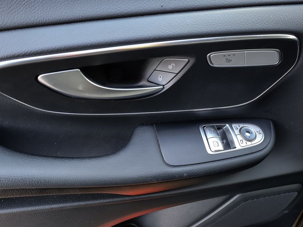 Mercedes-Benz EQV 2021