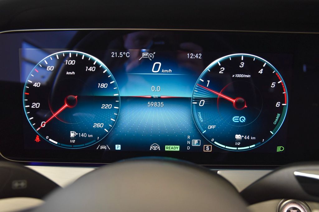 Mercedes-Benz E 300 2022