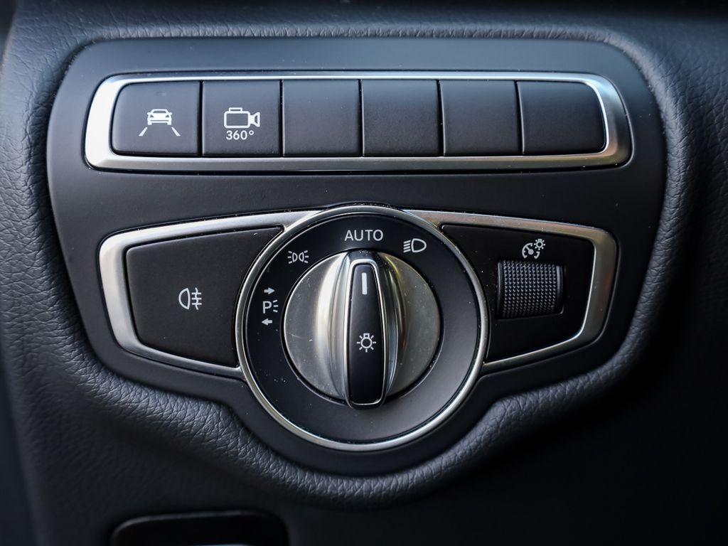 Mercedes-Benz EQV 2021