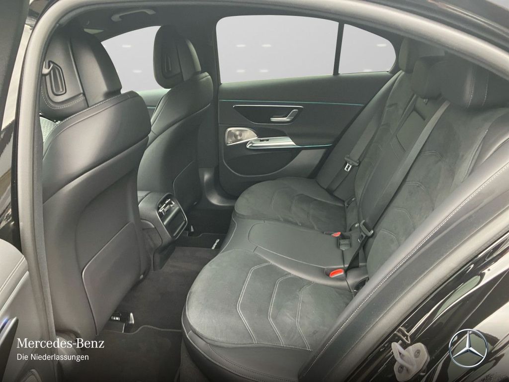 Mercedes-Benz E 300 2025