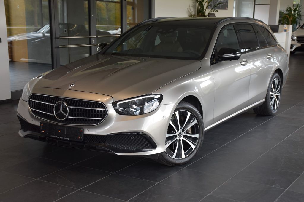 Mercedes-Benz E 300 2022