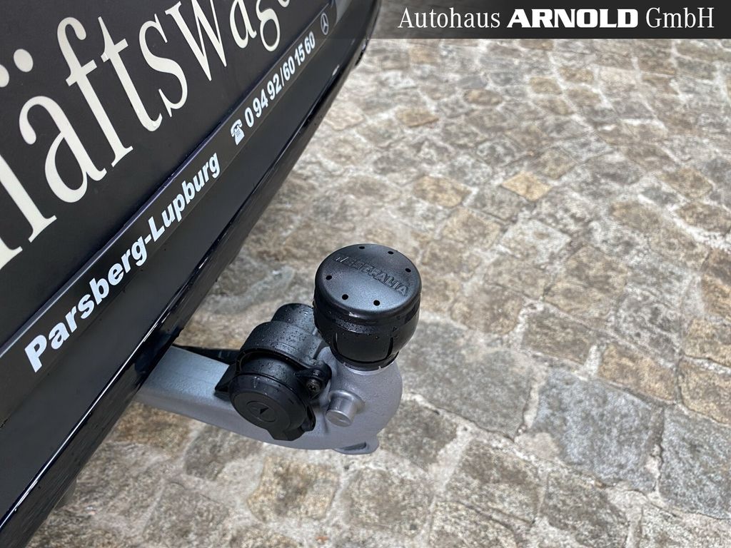 Mercedes-Benz CLA 220 2025