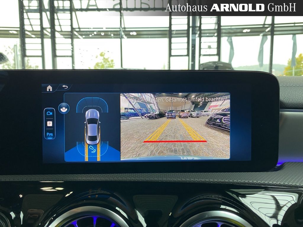 Mercedes-Benz CLA 220 2025