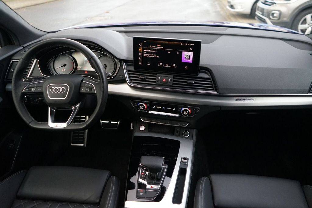 Audi SQ5 2022