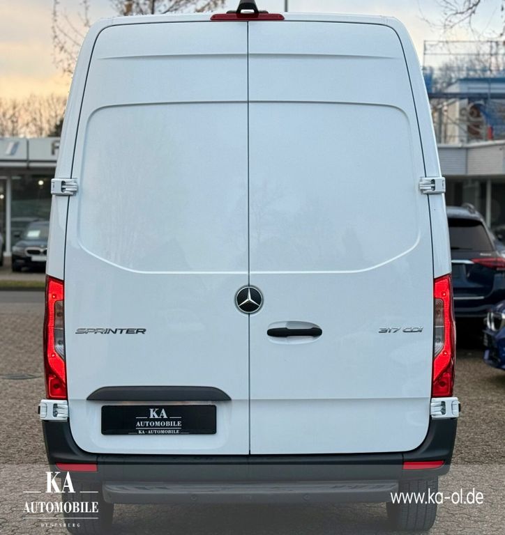 Mercedes-Benz Sprinter 2024