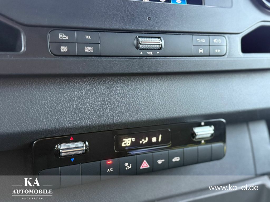 Mercedes-Benz Sprinter 2024