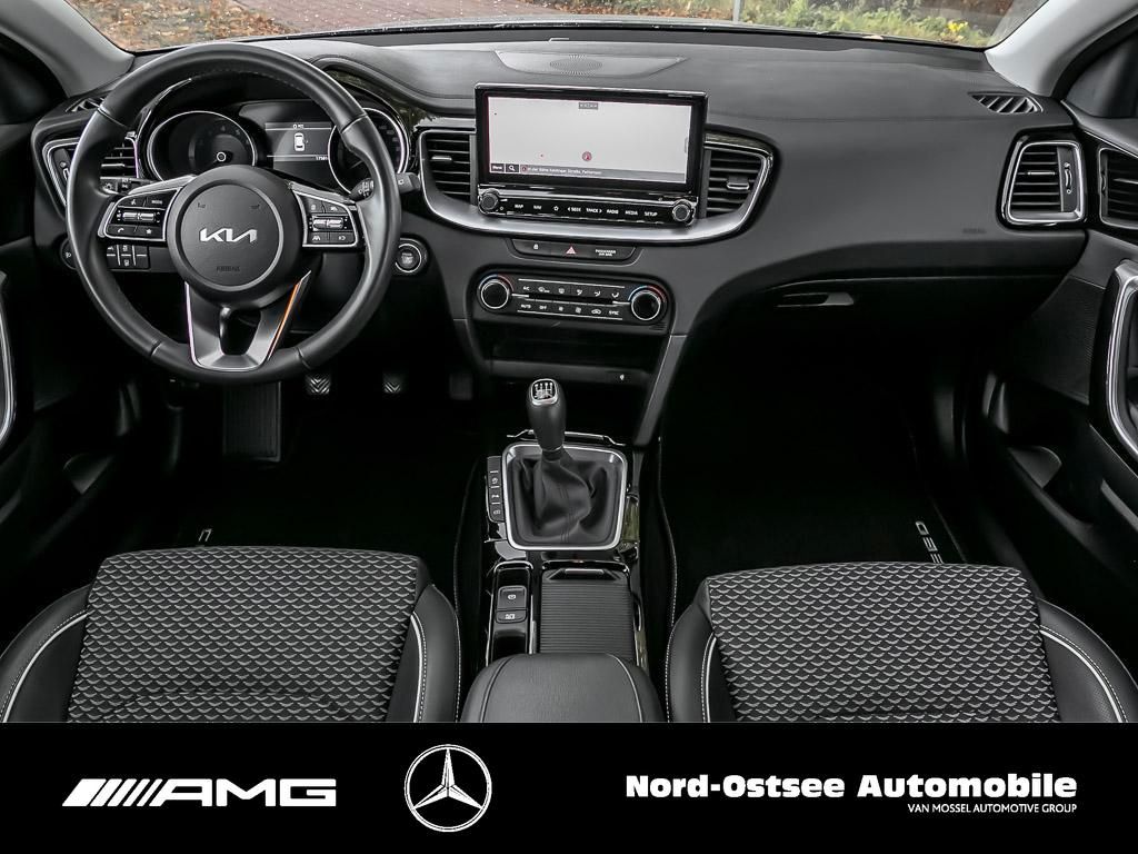 Kia cee'd / Ceed 2023