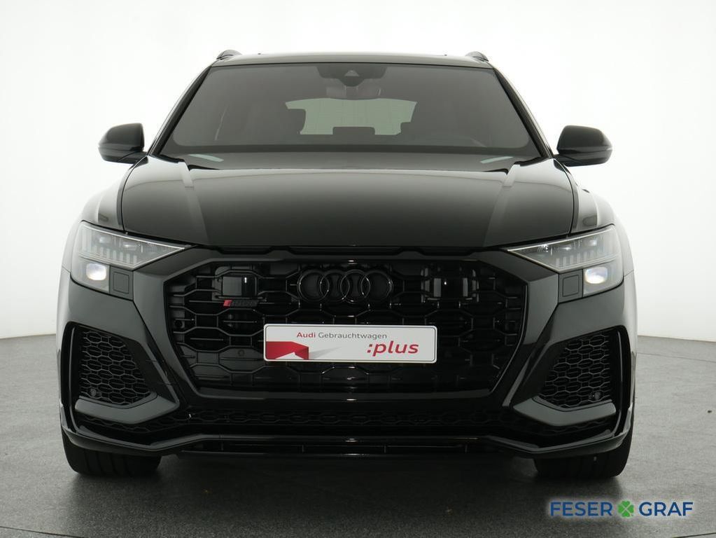 Audi RSQ8 2023