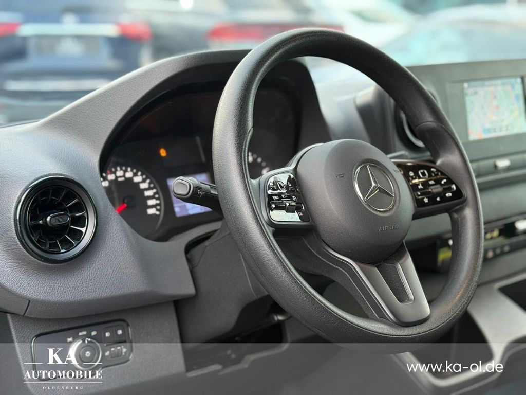 Mercedes-Benz Sprinter 2024