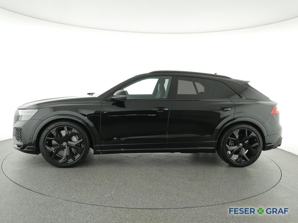 Audi RSQ8 2023