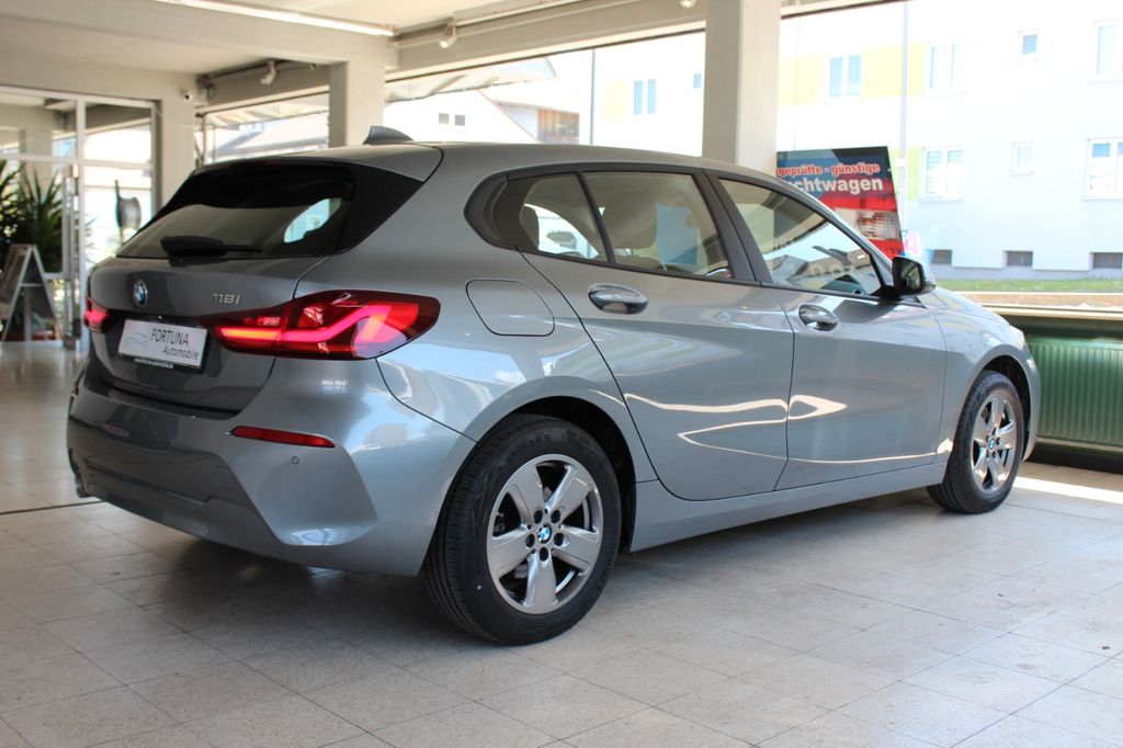 BMW 118 2022