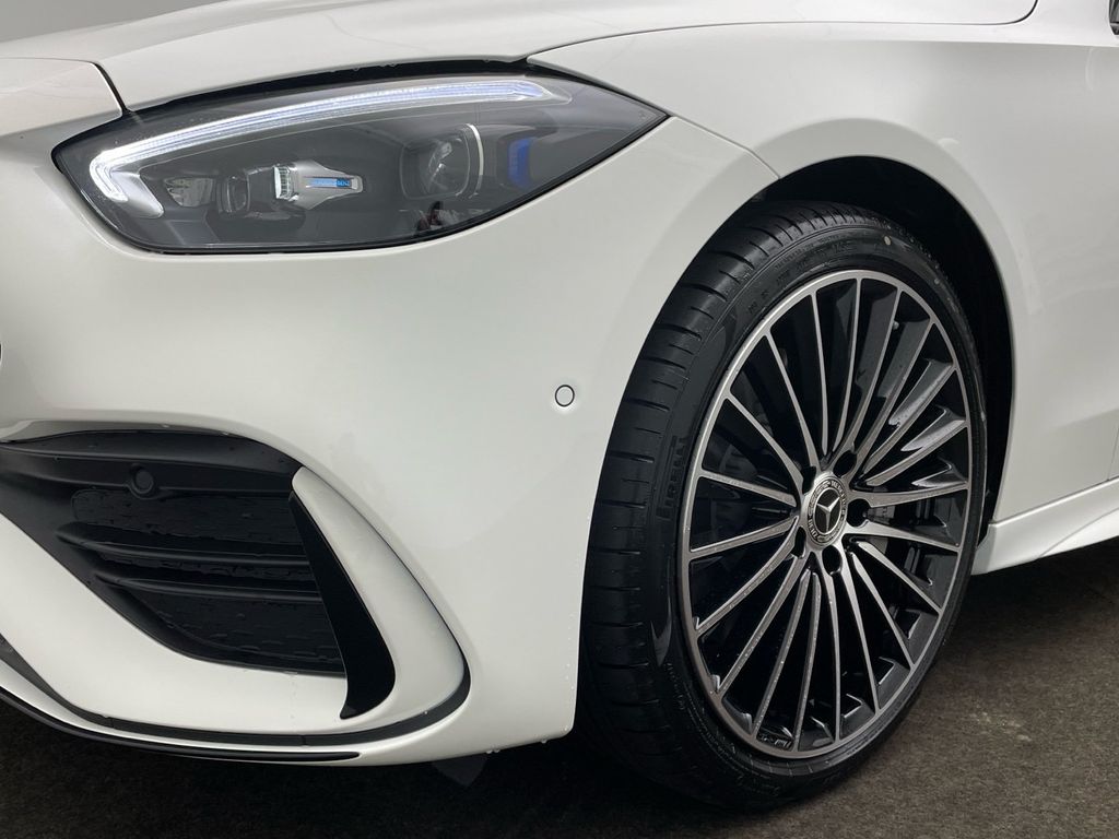 Mercedes-Benz C 220 2025