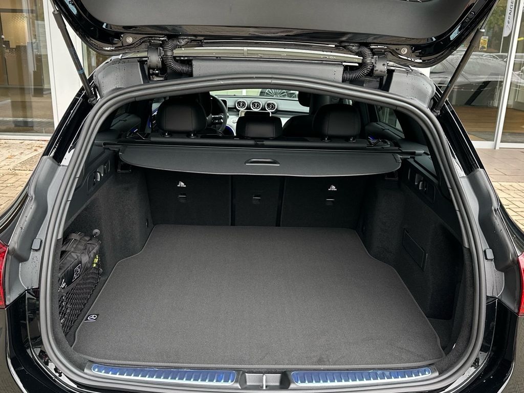 Mercedes-Benz C 220 2025