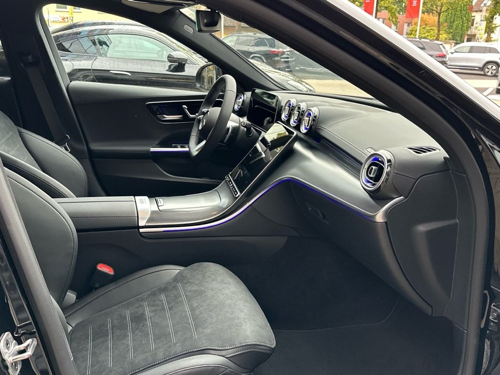 Mercedes-Benz C 220 2025