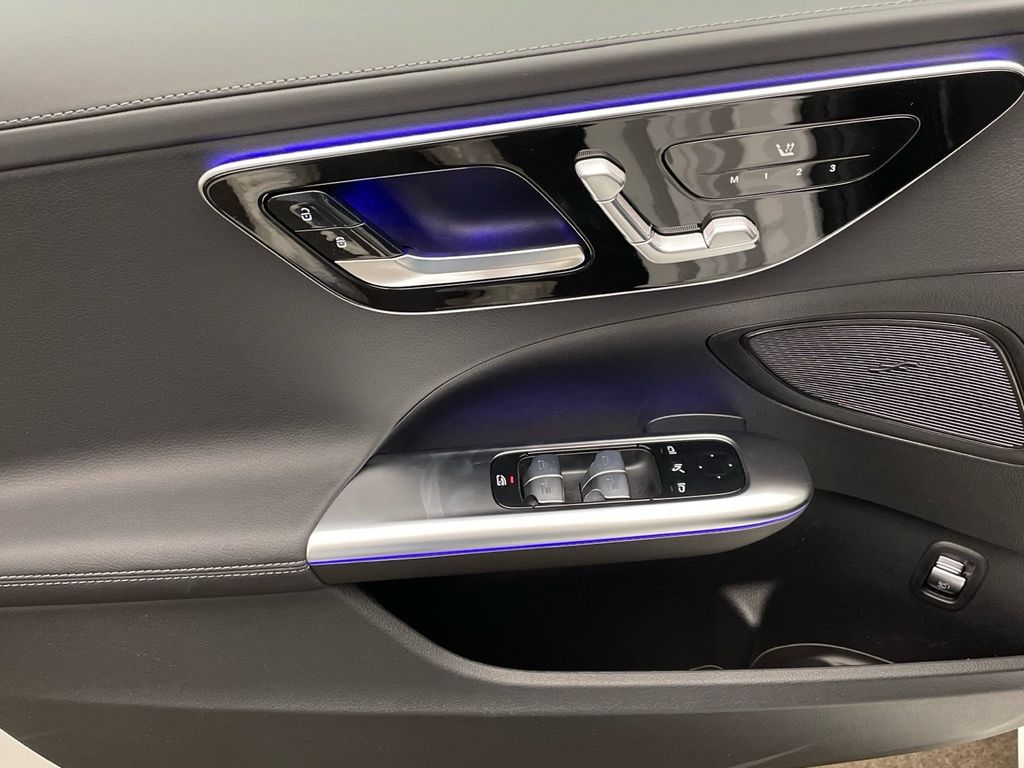 Mercedes-Benz C 220 2025