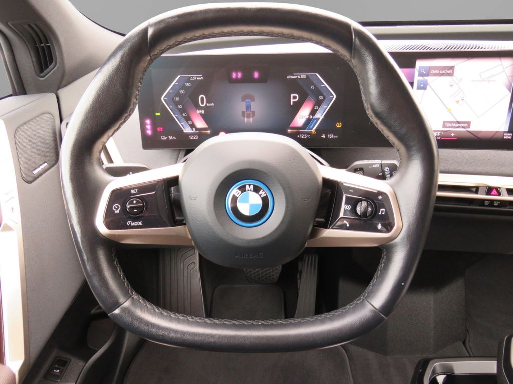 BMW iX 2022