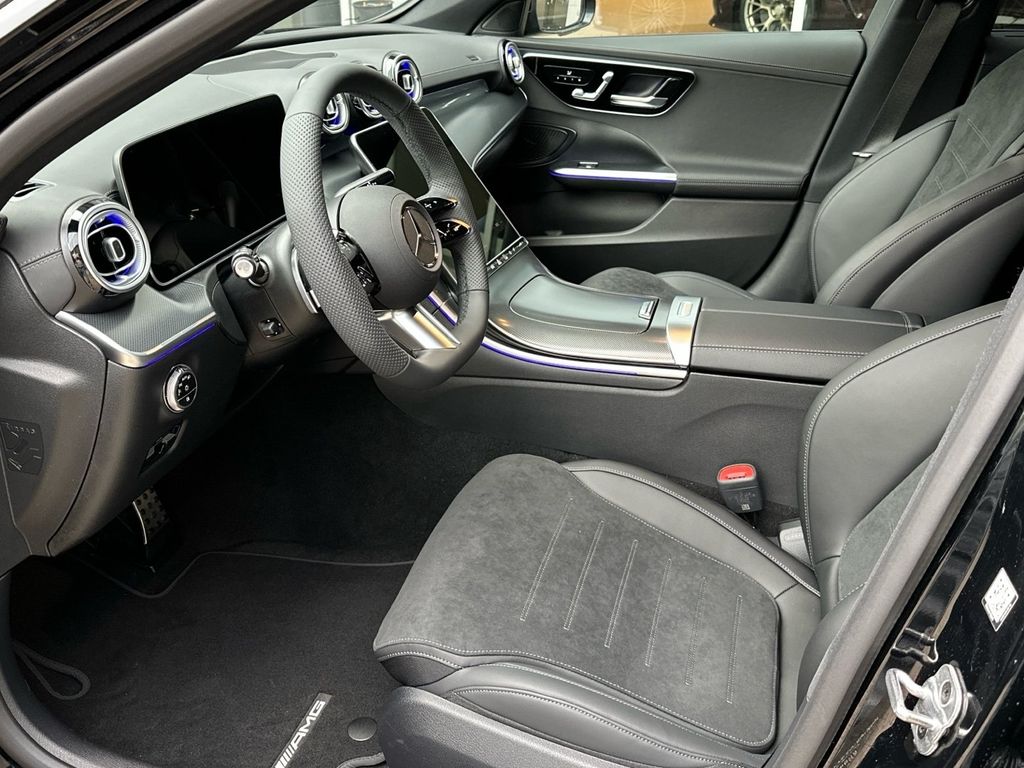 Mercedes-Benz C 220 2025