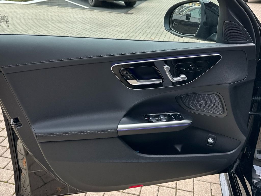 Mercedes-Benz C 220 2025