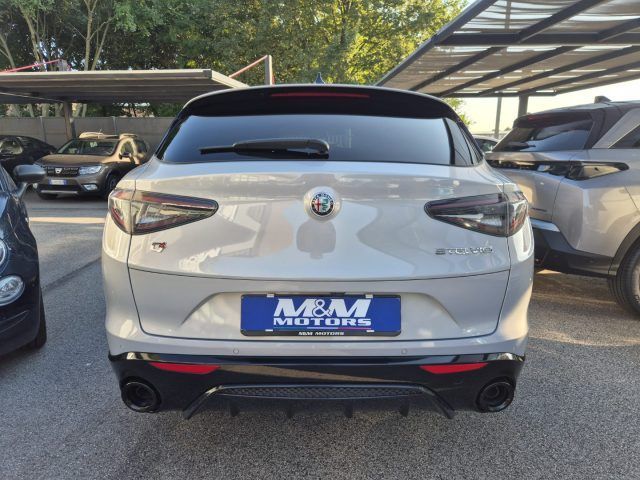 Alfa Romeo Stelvio 2024