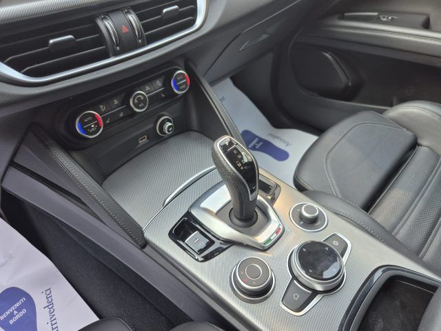 Alfa Romeo Stelvio 2024