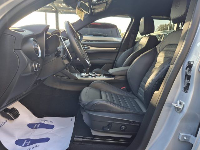Alfa Romeo Stelvio 2024