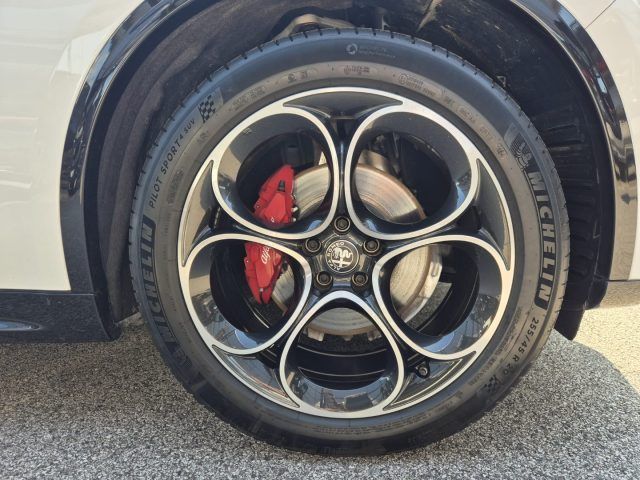 Alfa Romeo Stelvio 2024