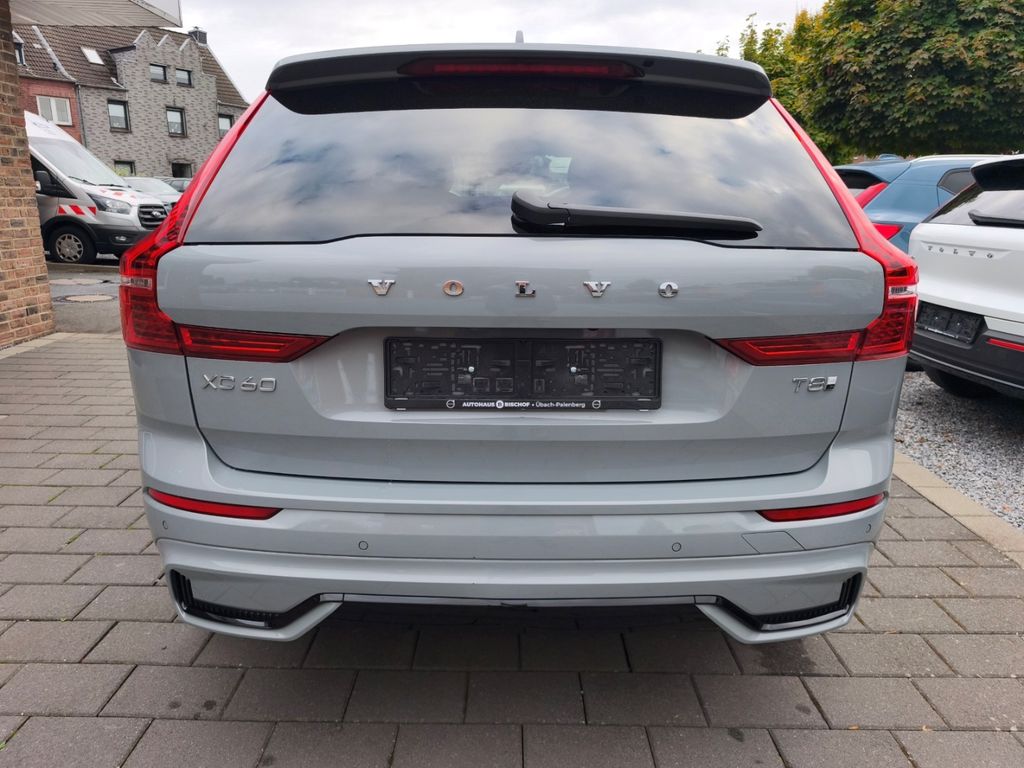 Volvo XC60 2025