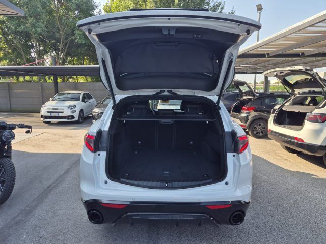 Alfa Romeo Stelvio 2024