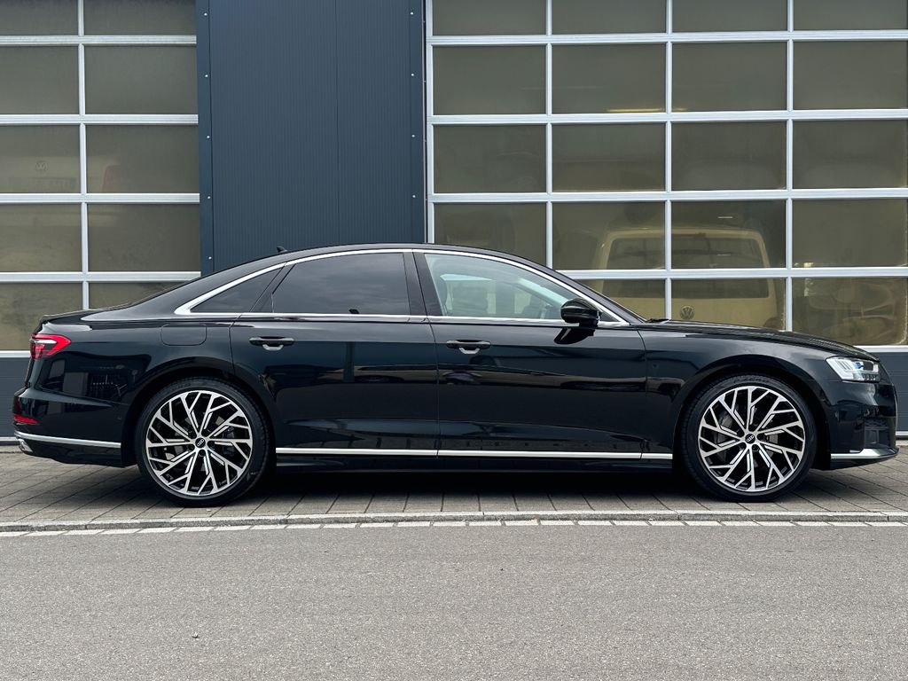 Audi A8 2021