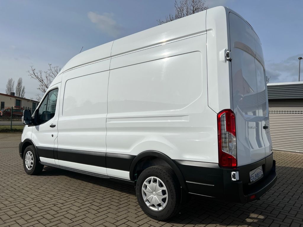 Ford Transit 2022