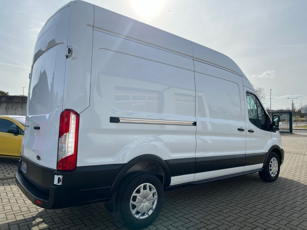 Ford Transit 2022