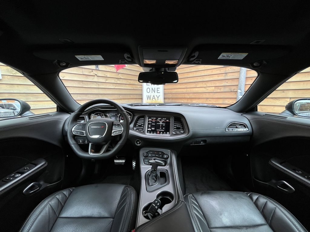 Dodge Challenger 2023