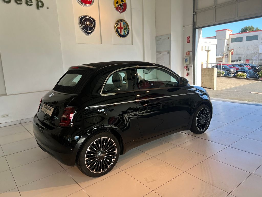 Fiat 500e 2023