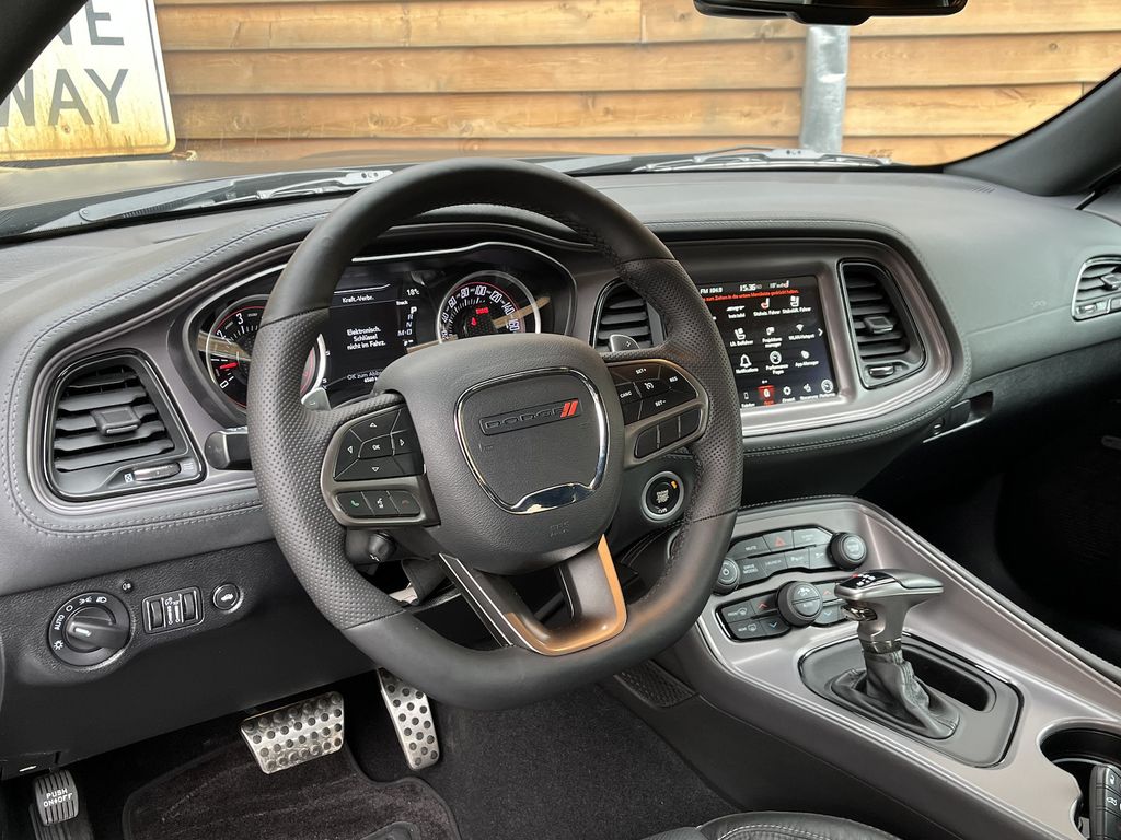 Dodge Challenger 2023