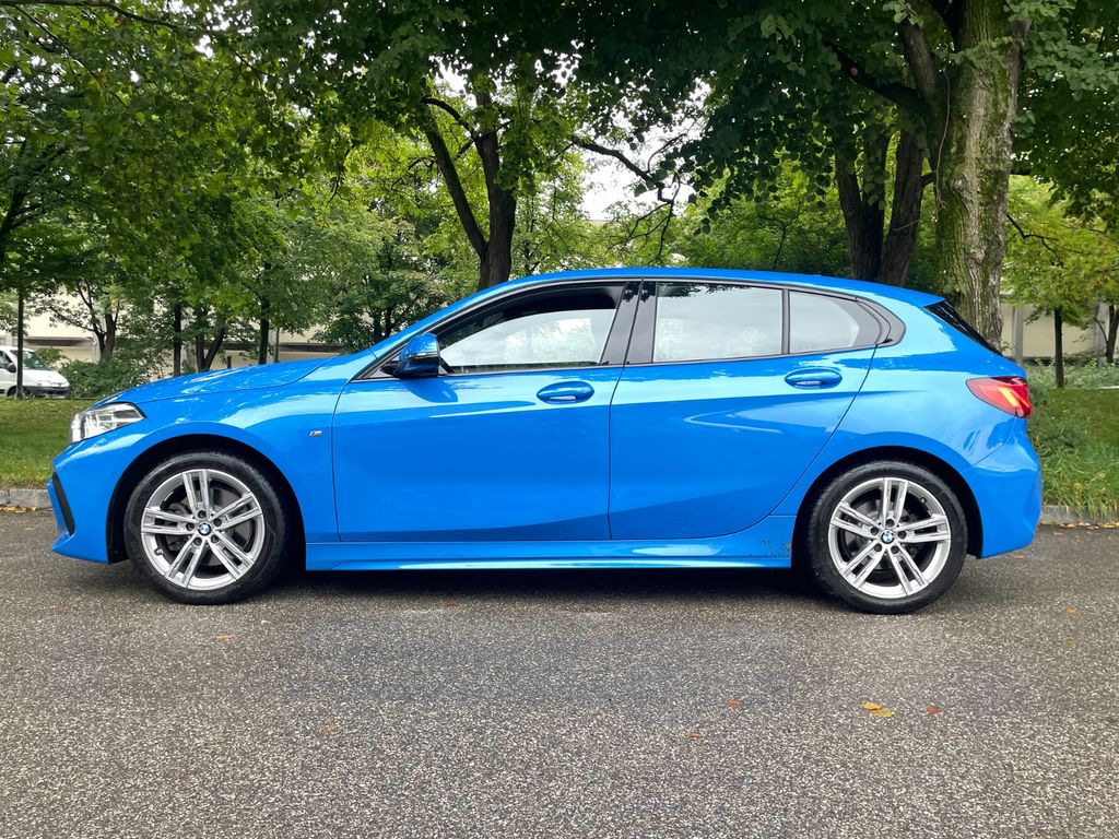 BMW 118 2022