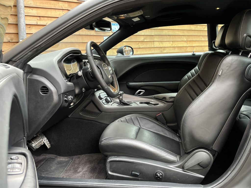 Dodge Challenger 2023